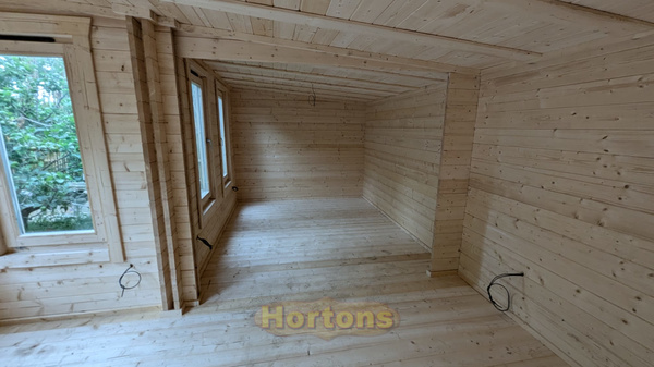 7.5 x 4.5m L shape insulated garden room _3